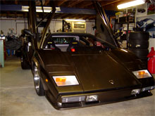 Техасец 17 лет собирал в собственном подвале копию суперкара Lamborghini